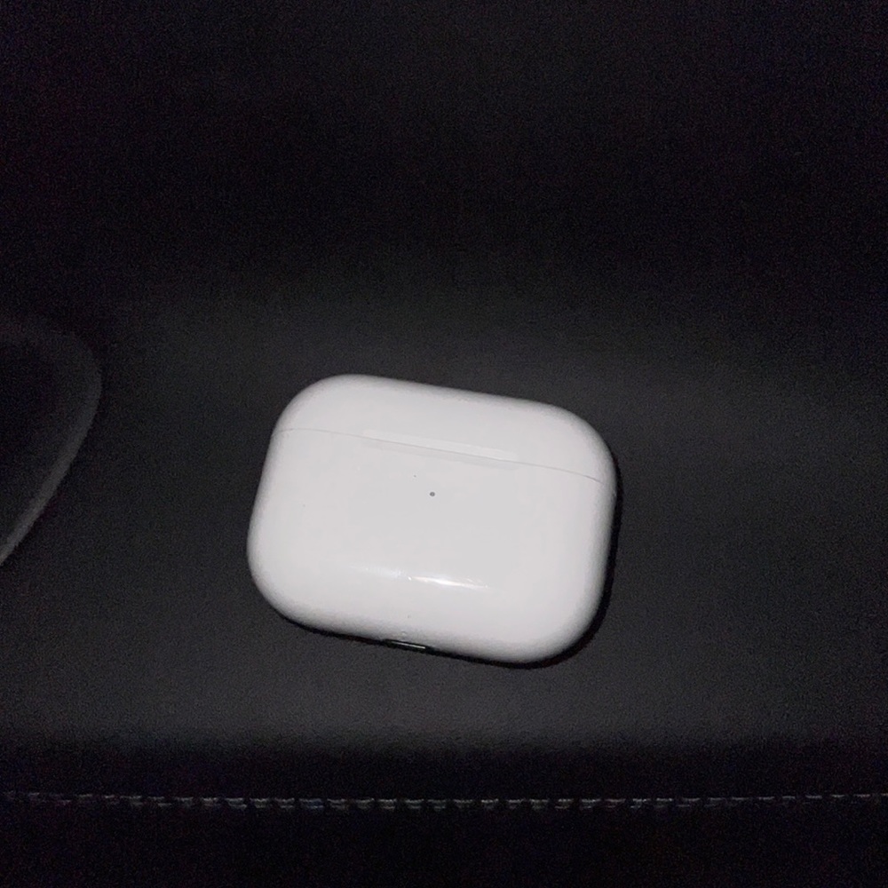 Apple aipods pros
